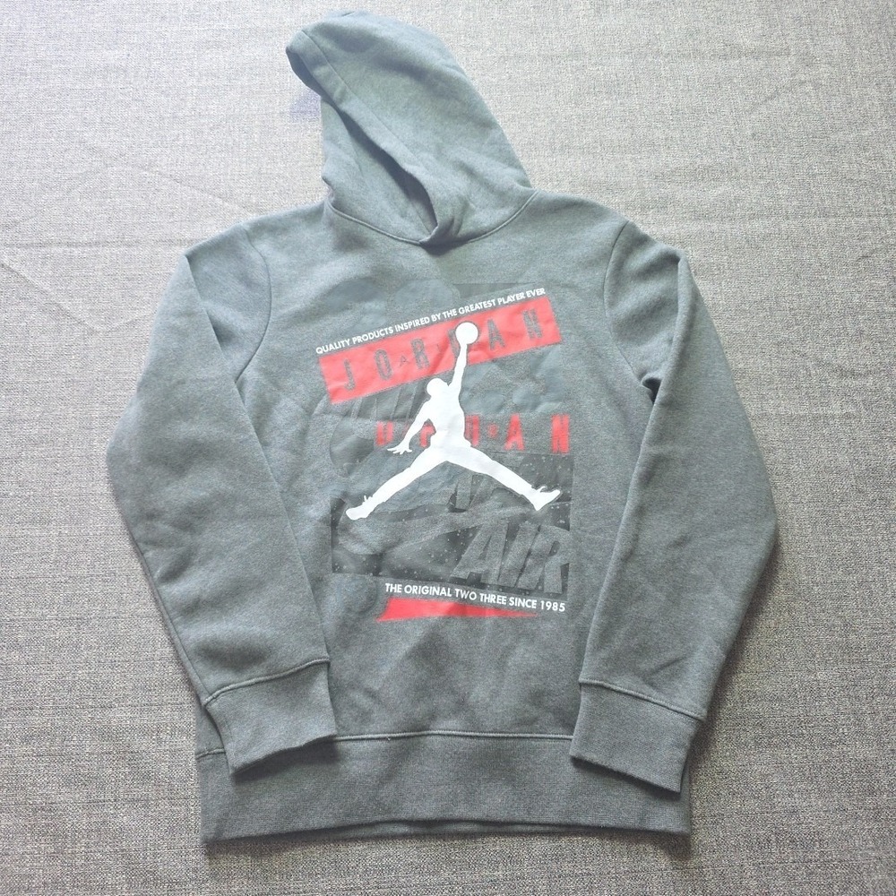 Air Jordan Pullover Hoodie Gray Boys Large 12/13 Yrs